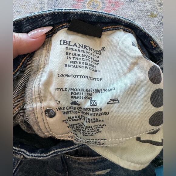 BLANK NYC The Madison Crop Distressed Jeans 100% Cotton Size 28 - Picture 9 of 12